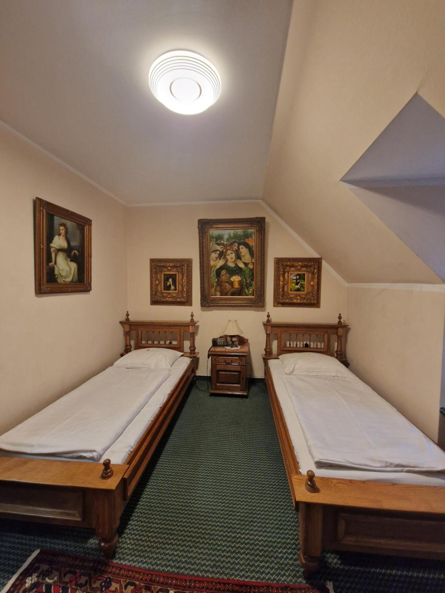 Hotel Razgorsek Velenje Exterior photo